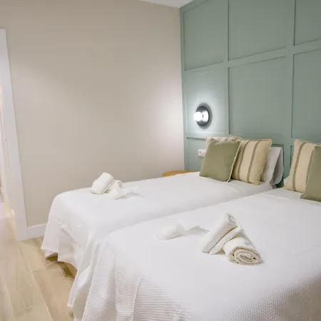 Aqua Celenis * كالداس دي ريس